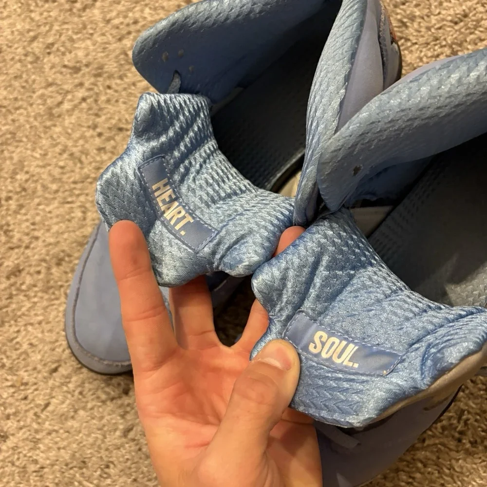 Air Jordan 5 Retro SE UNC University Blue Size Men's 11.5 Carolina University